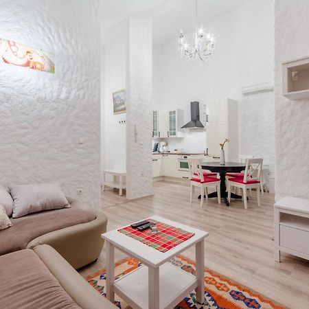Apartments Villa Kameja Округ-Доньи Номер фото