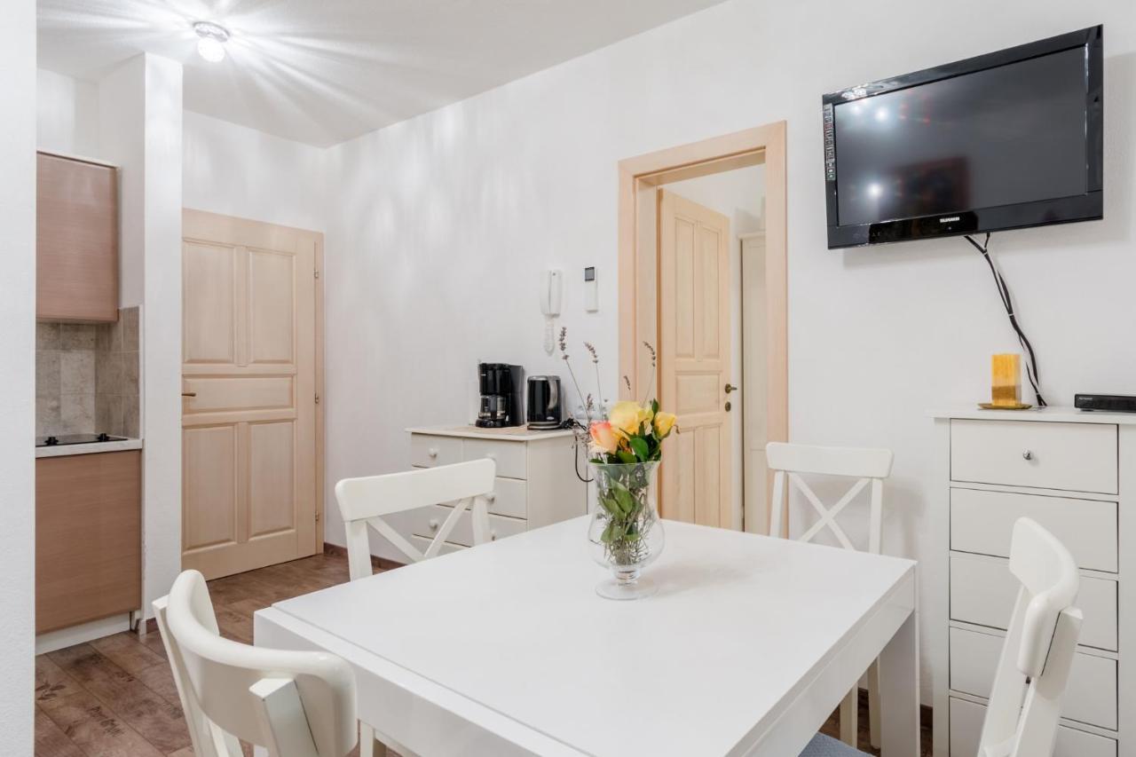 Apartments Villa Kameja Округ-Доньи Номер фото